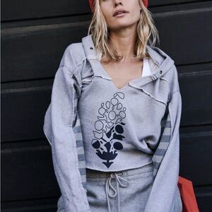 Free People Movement’Nights Like This’ cropped hoodie